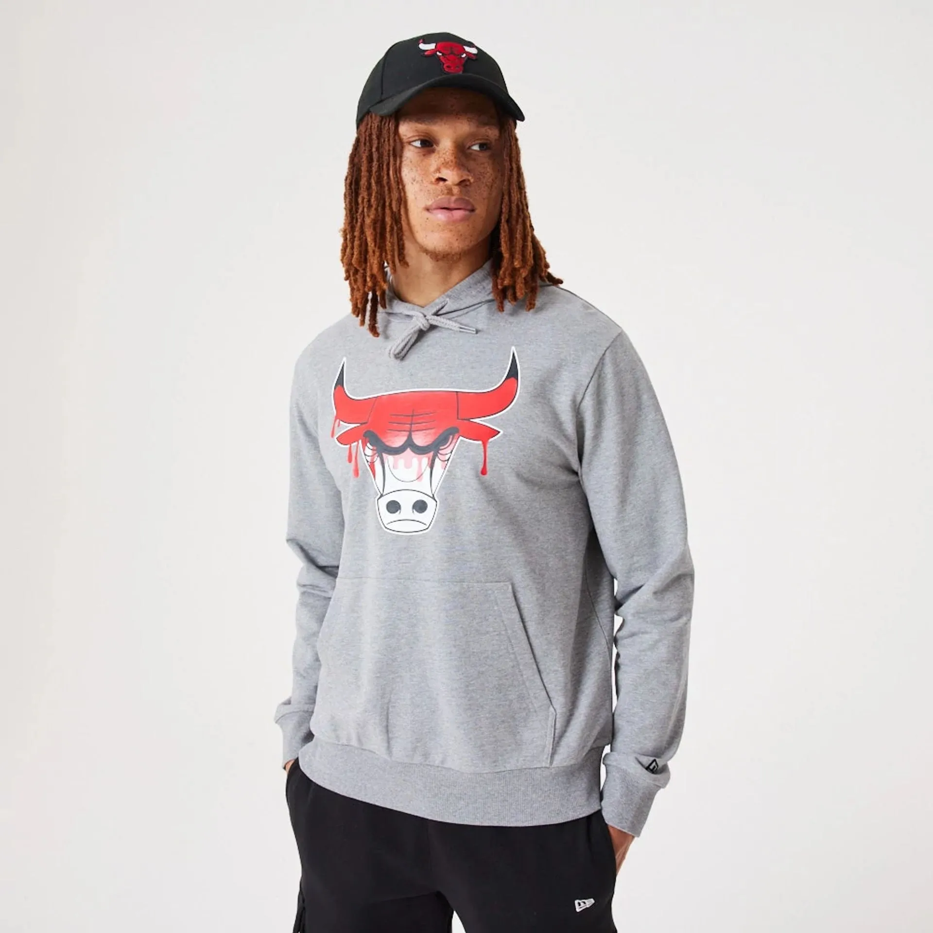 Chicago Bulls NBA Drip Logo Medium Grey Pullover Hoodie