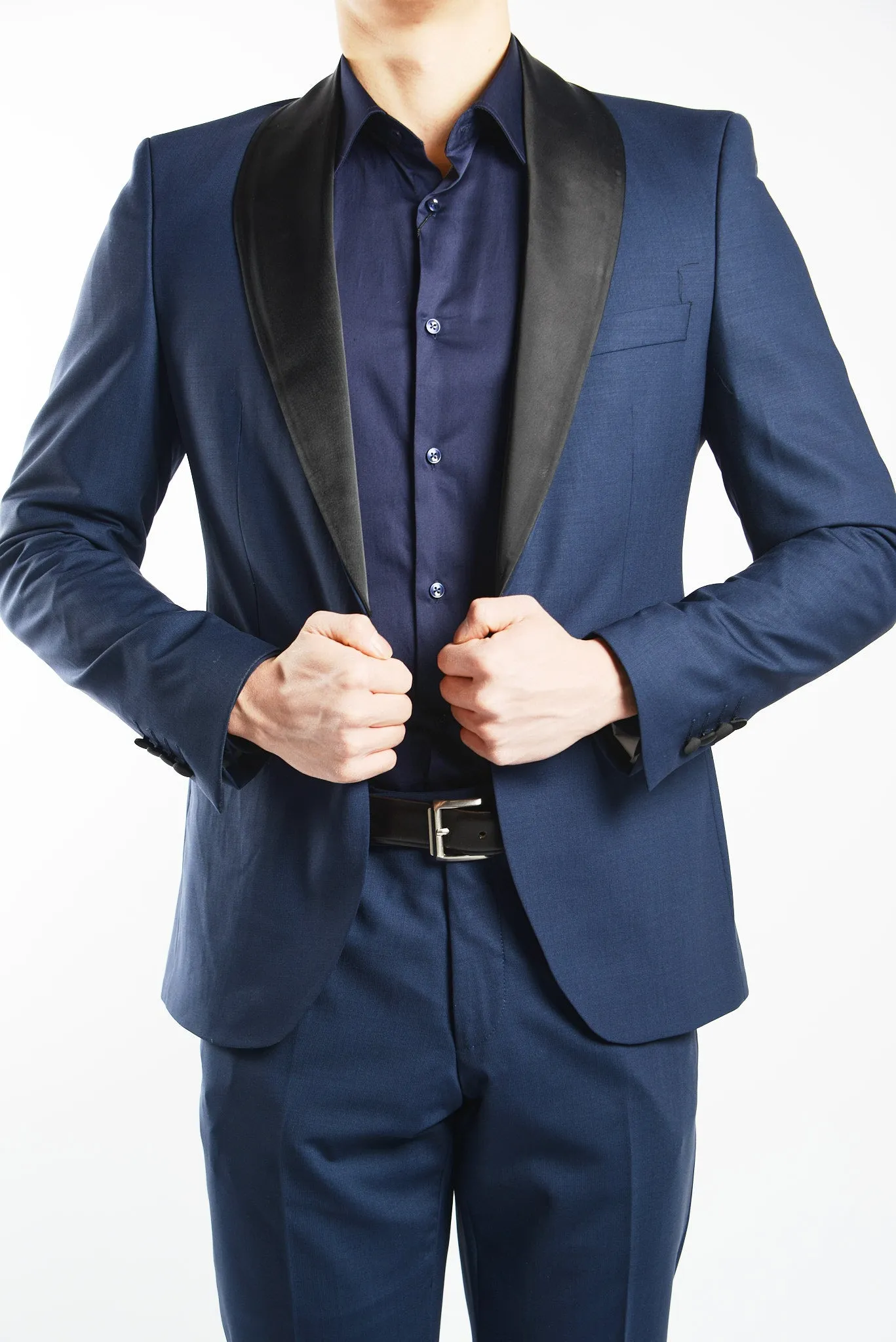 Euro Solid Tuxedo Blazer