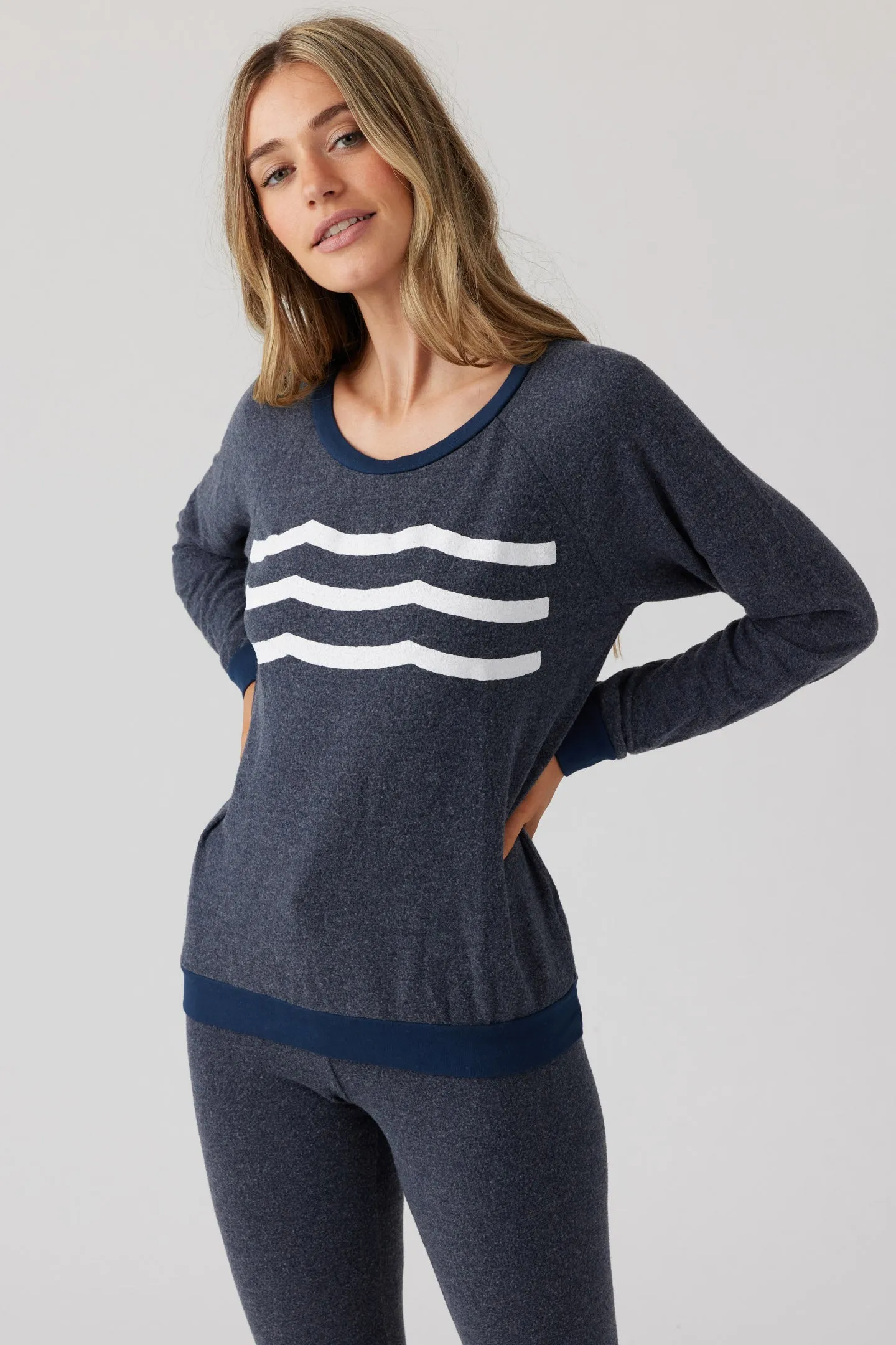 Hacci Waves Pullover - Indigo