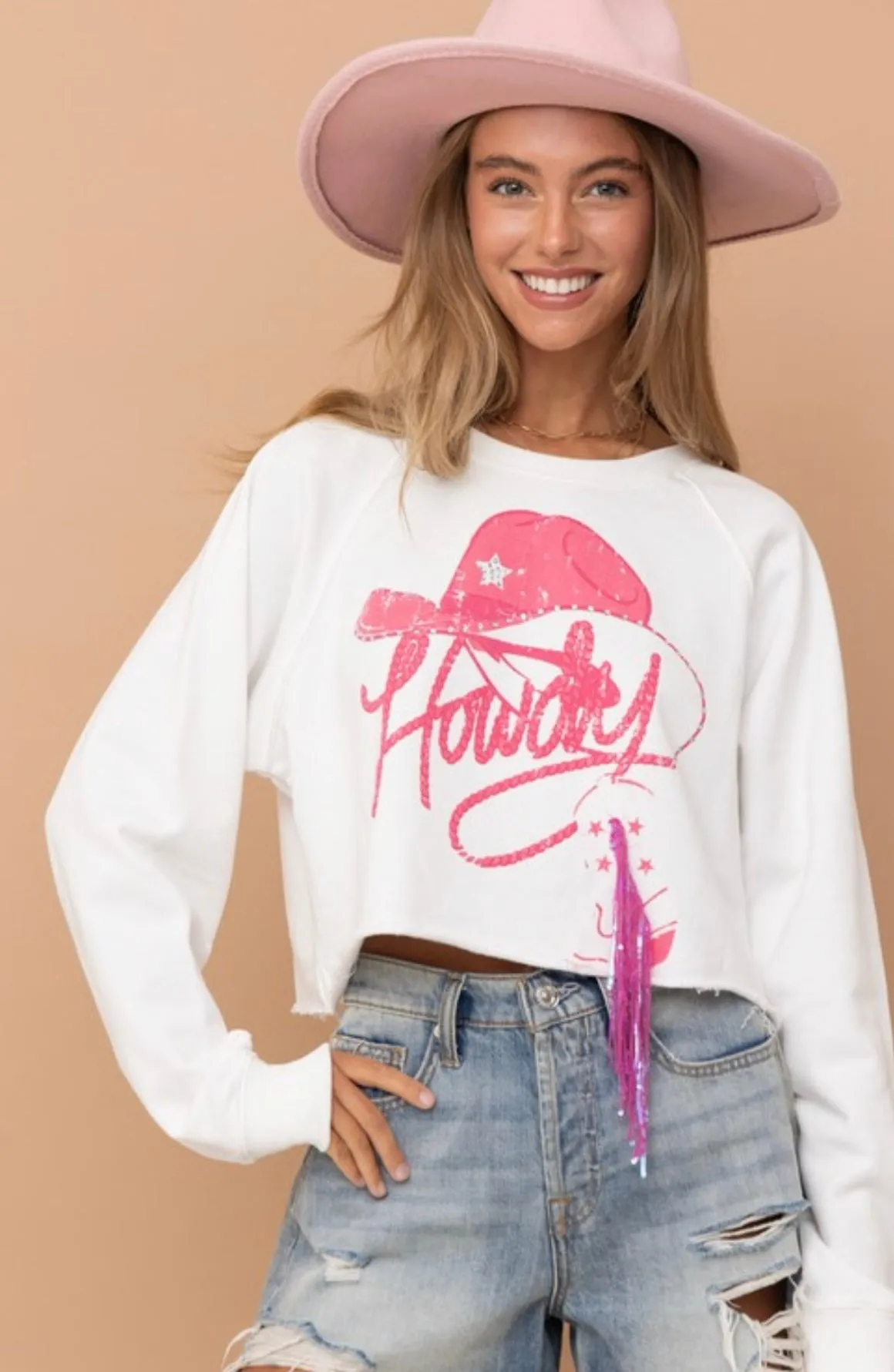 Howdy Graphic Sweatshirt