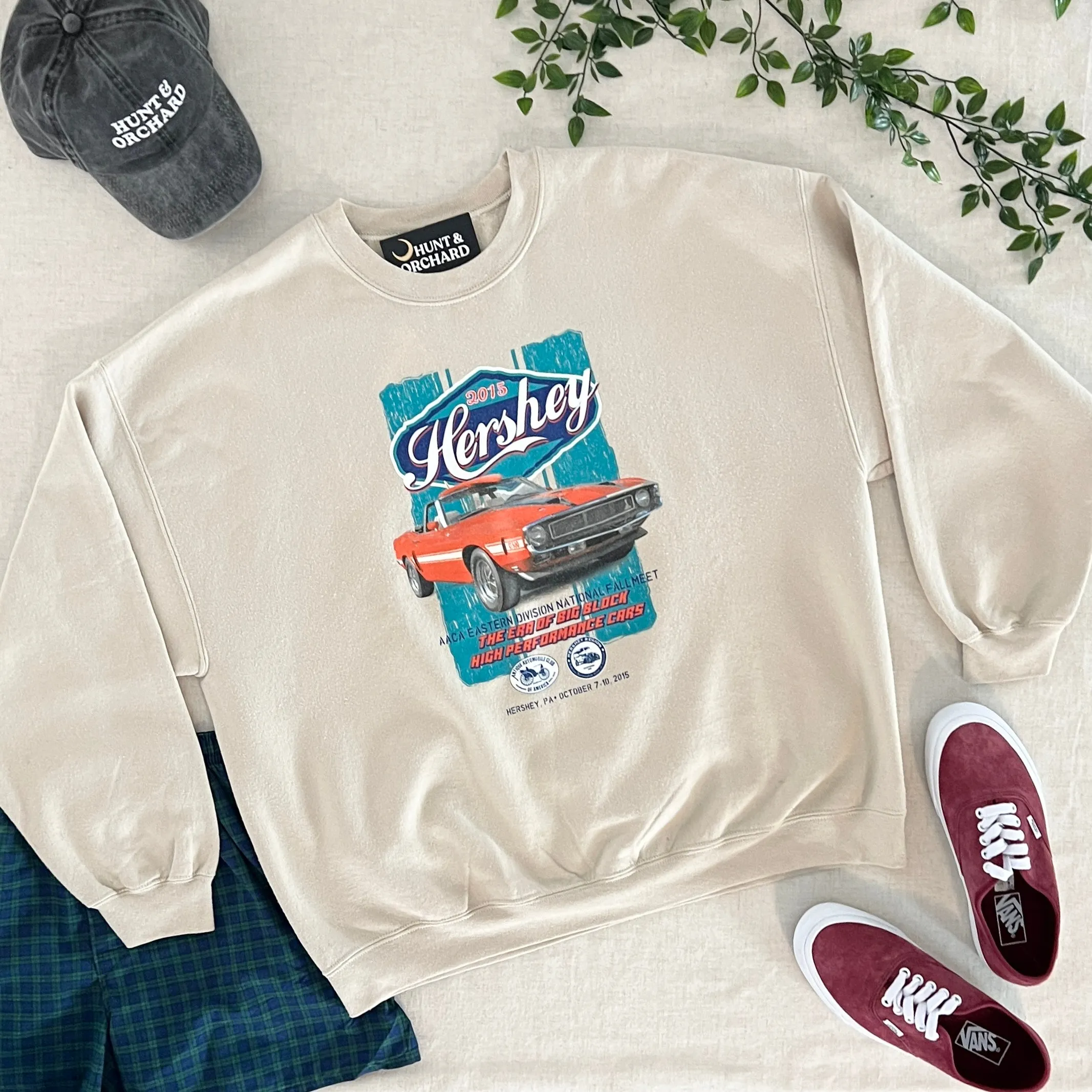 Vintage Pullover - Hershey